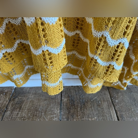 Entro Summer Sweater - Size Large - $24 - Picture 2 of 10